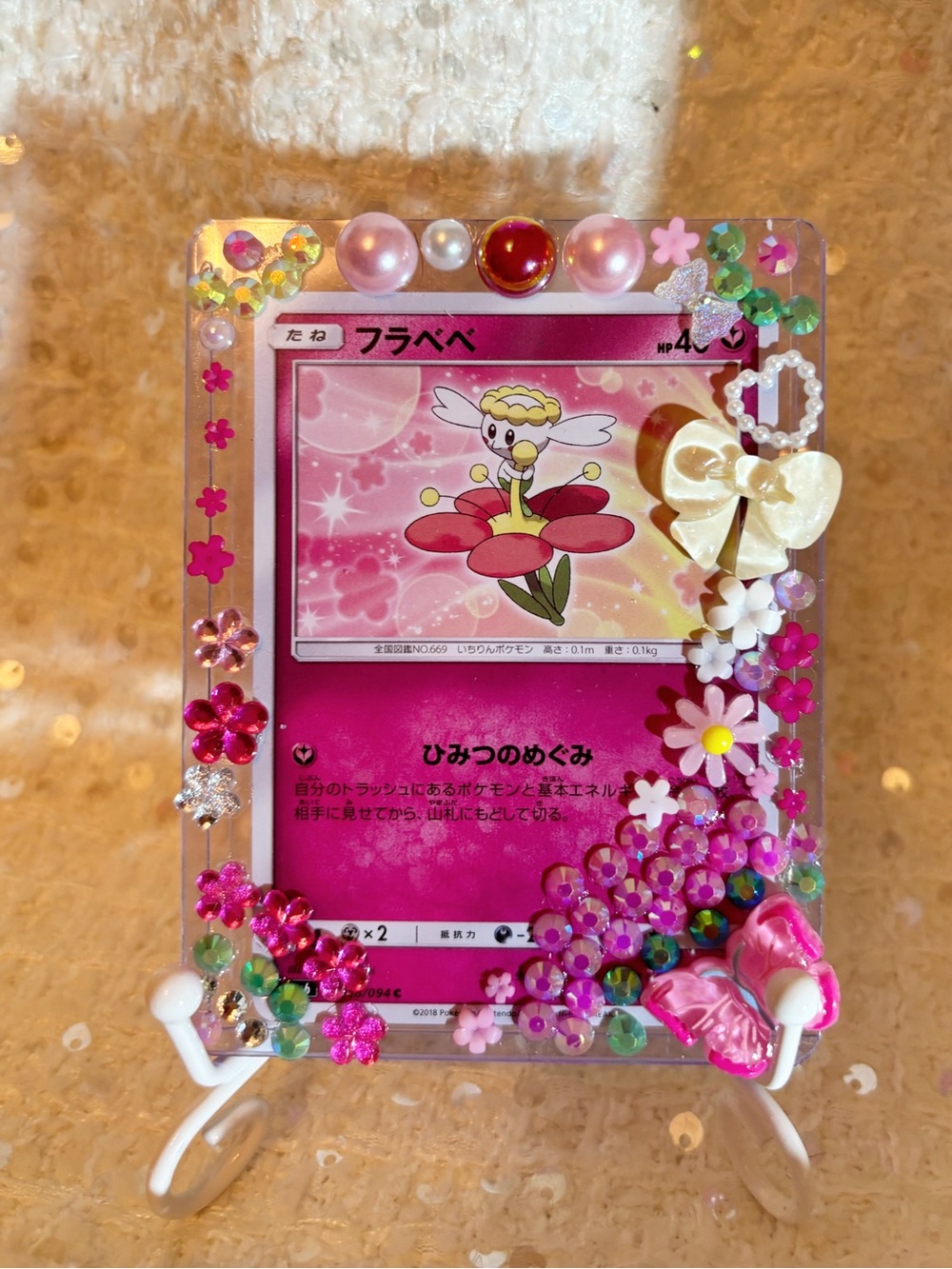 Pink Floral Decorated Pokémon top loader and card